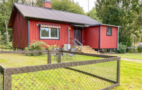 Lovely Home In Hishult With Wifi in Örkelljunga